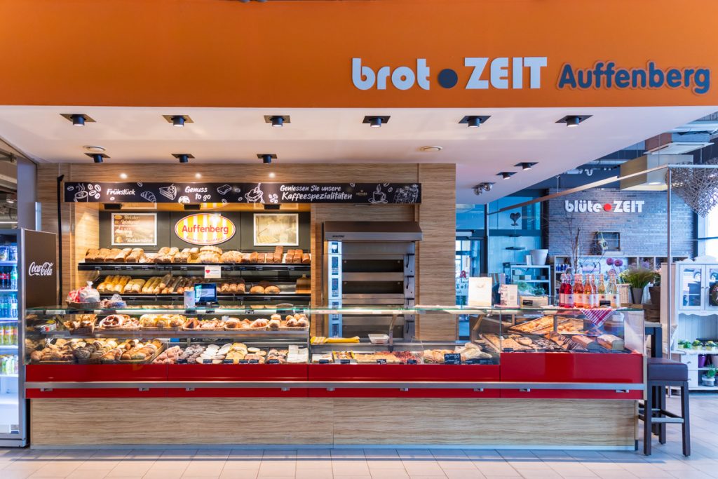 Ansicht der Theke von der Bäckerei und Konditorei Auffenberg Marktplatz Ickern im EDEKA